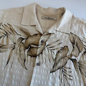 Tommy Bahama Silk Hawaiian Tropical Button Down Tan Short Sleeve Men's Medium